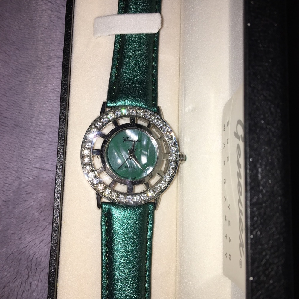 Genevex watch